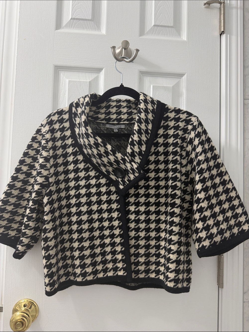 Classic Vintage Anne Klein Wool Cropped Sweater Jacket